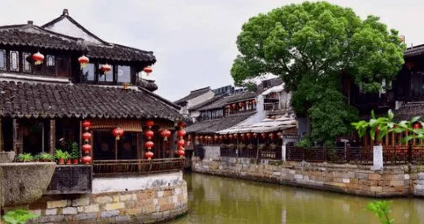在一声声“尚书大人”中迷失,落马官员周尚书痛哭:白天惊恐交错,晚上噩梦交织,后悔没听父亲的话!
